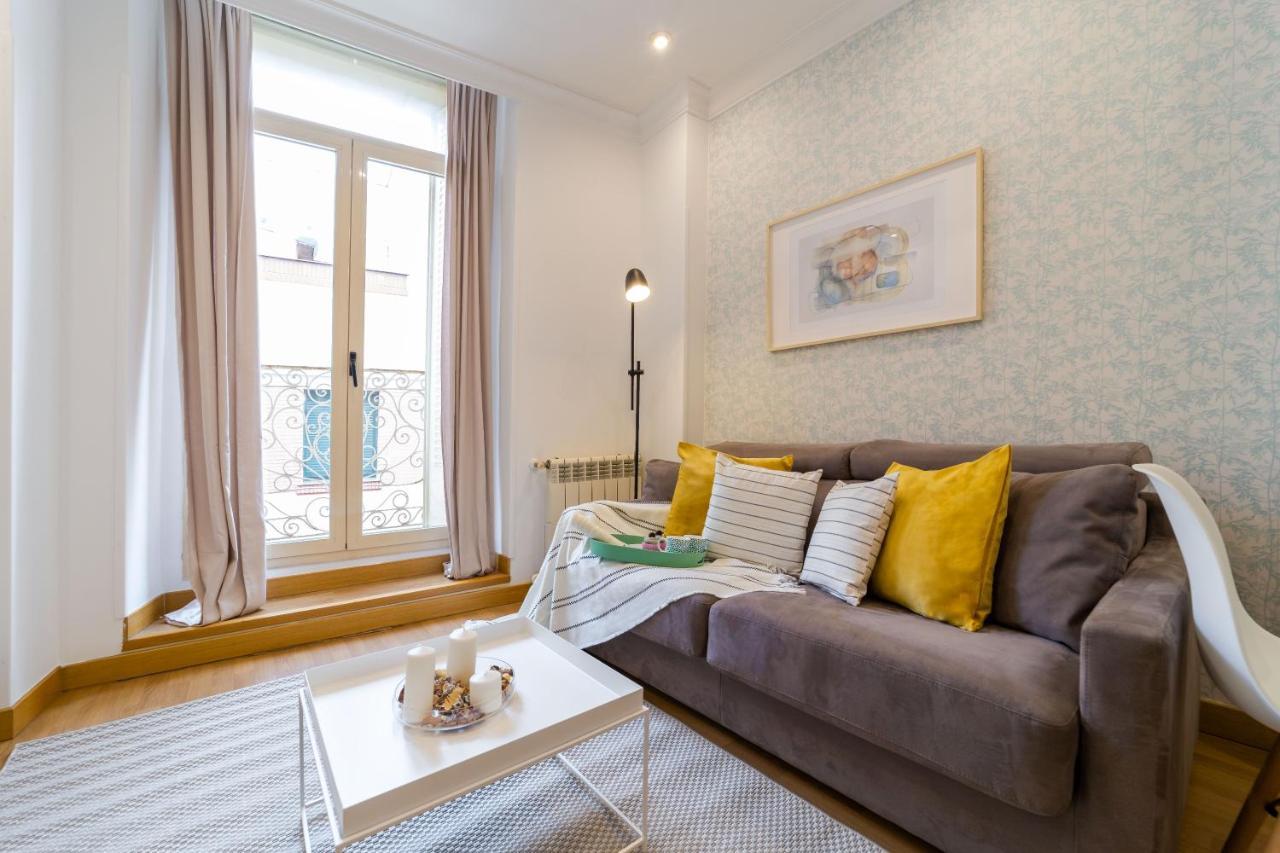 Apartamentos Gran Via Μαδρίτη Εξωτερικό φωτογραφία