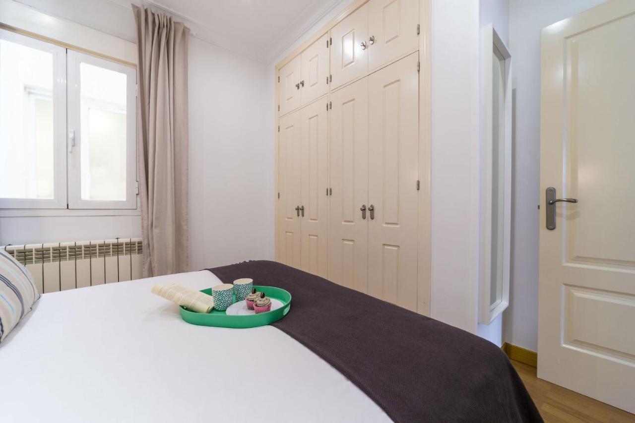 Apartamentos Gran Via Μαδρίτη Εξωτερικό φωτογραφία