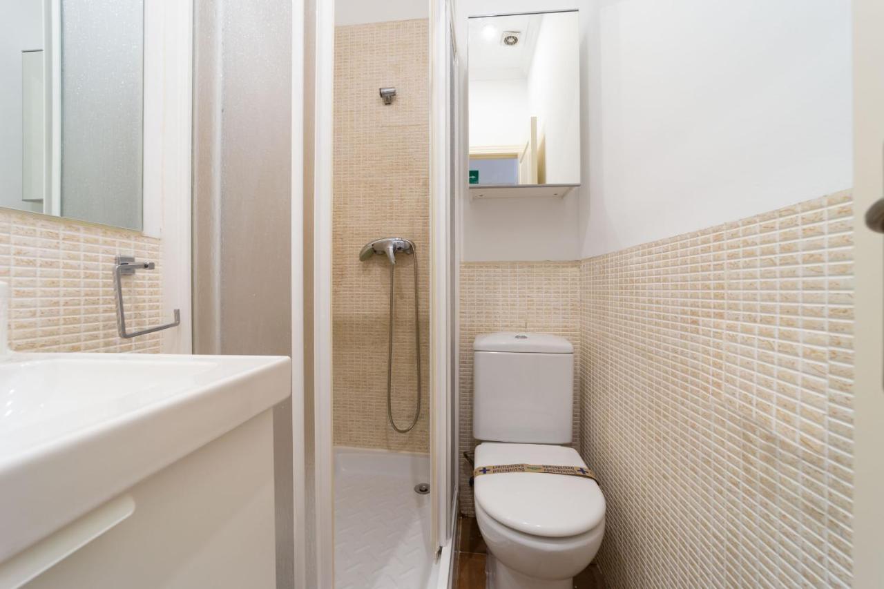 Apartamentos Gran Via Μαδρίτη Εξωτερικό φωτογραφία