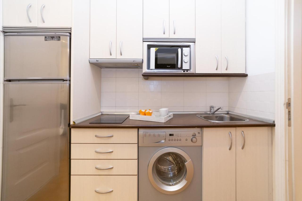 Apartamentos Gran Via Μαδρίτη Εξωτερικό φωτογραφία