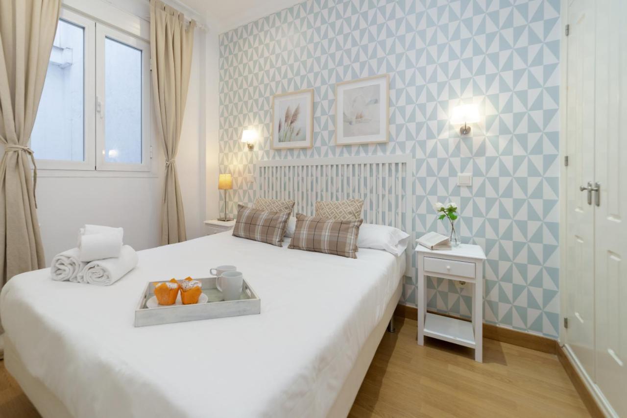 Apartamentos Gran Via Μαδρίτη Εξωτερικό φωτογραφία