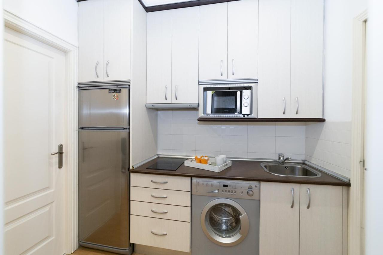 Apartamentos Gran Via Μαδρίτη Εξωτερικό φωτογραφία