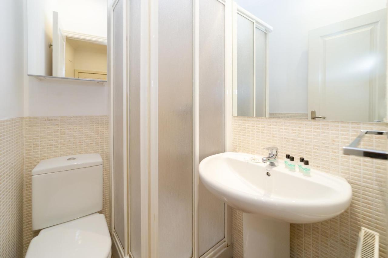 Apartamentos Gran Via Μαδρίτη Εξωτερικό φωτογραφία
