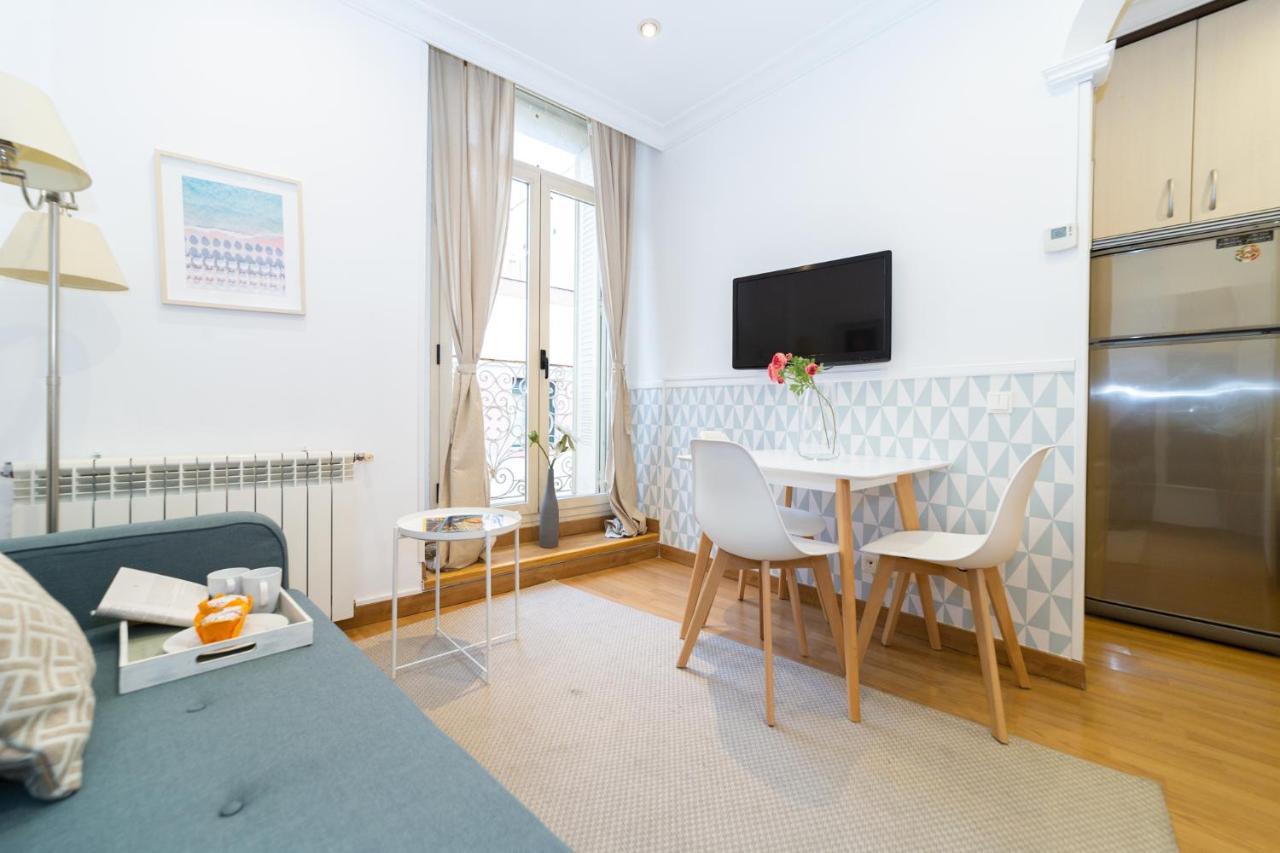 Apartamentos Gran Via Μαδρίτη Εξωτερικό φωτογραφία